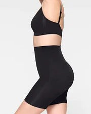 Pantalones cortos de cintura alta sin costuras que levantan la cadera