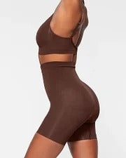 Pantalones cortos de cintura alta sin costuras que levantan la cadera